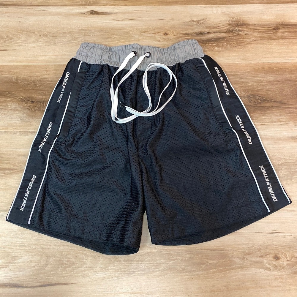 DANIEL PATRICK Black Mesh Logo Athletic‎ Shorts Mens Size XS